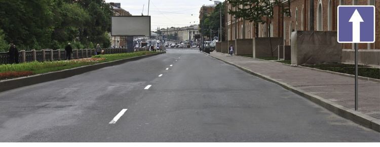 Разрешено ли выполнить разворот на участке дороги, обозначенном этим знаком?