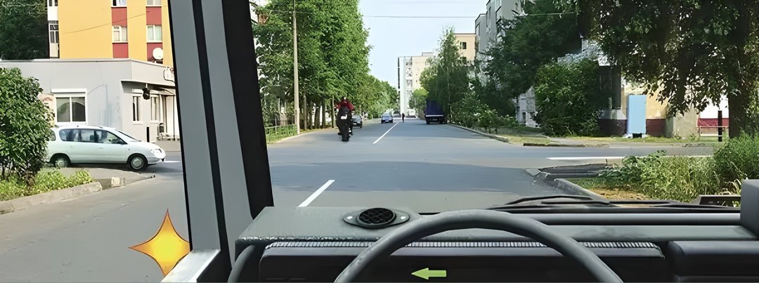Вы намерены повернуть налево. Ваши действия?